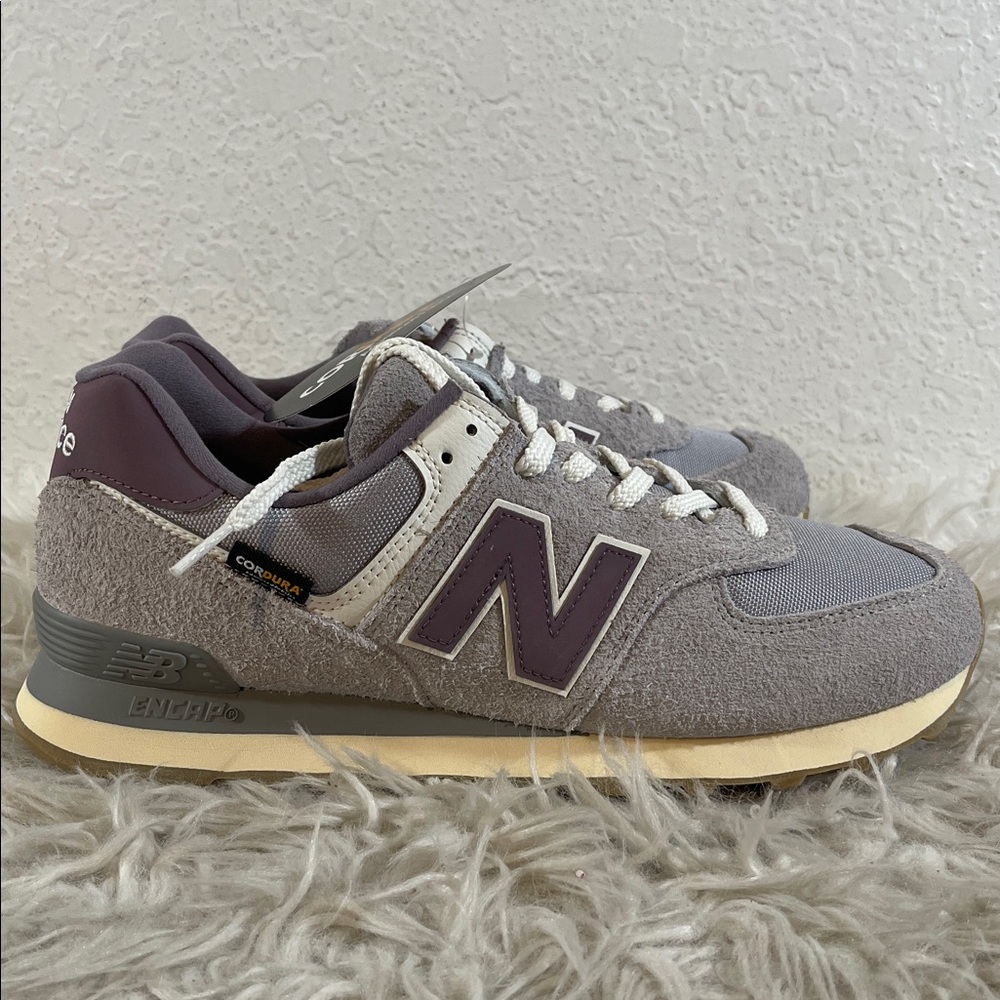 NEW BALANCE UNISEX U574YGD Rain Cloud Grey GREY & PURPLE SIZE 11.5 NEW - Picture 6 of 16